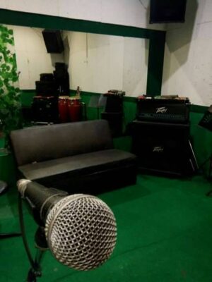 ห้องซ้อมดนตรี 84music