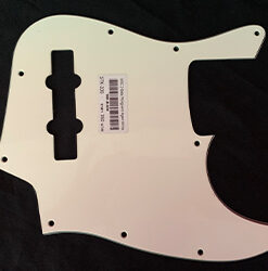 PICKGUARD WSC J-BASS AGED WHITE